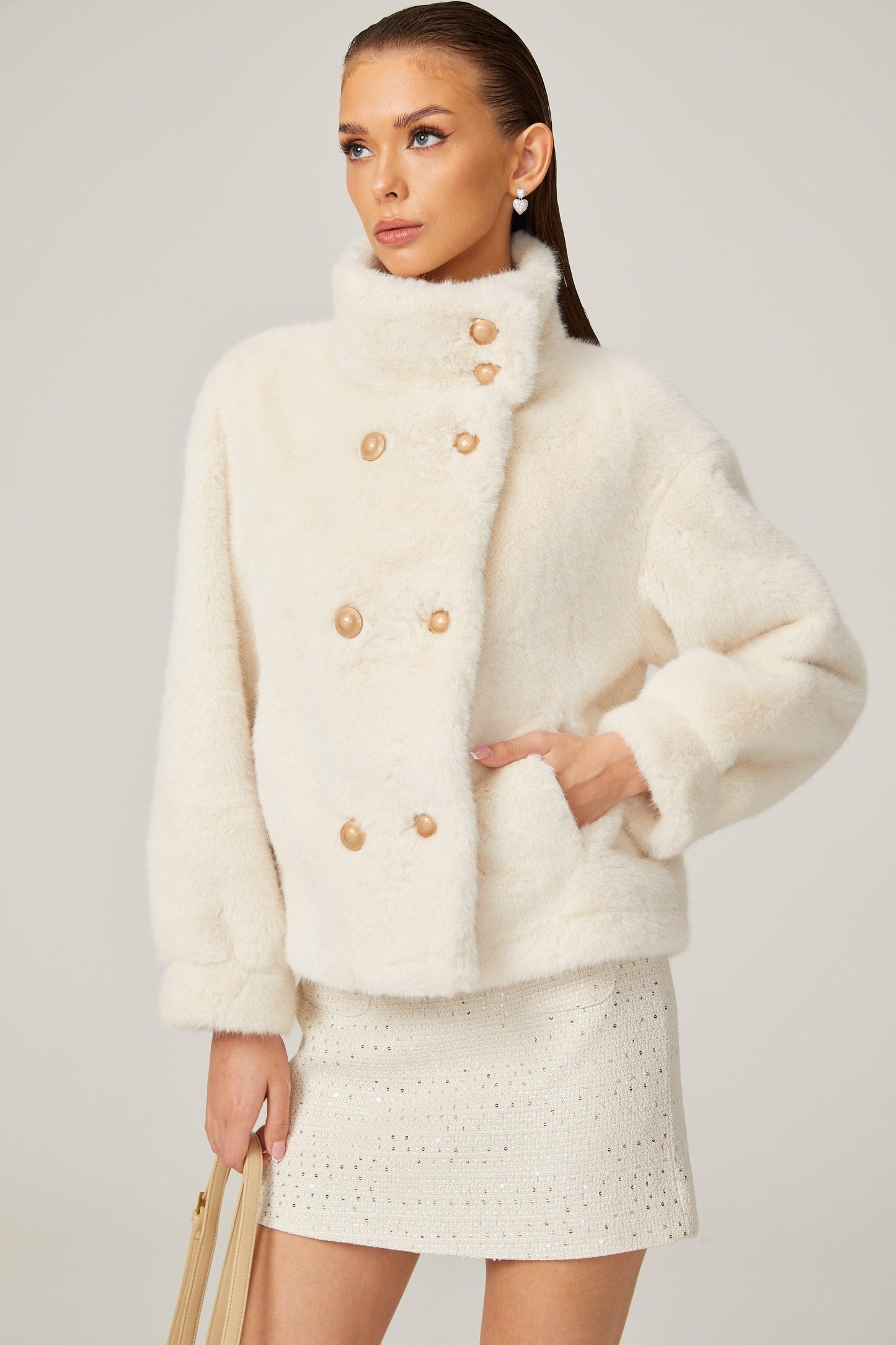 Elegance Pearl Çift Düğmeli Peluş Kaban