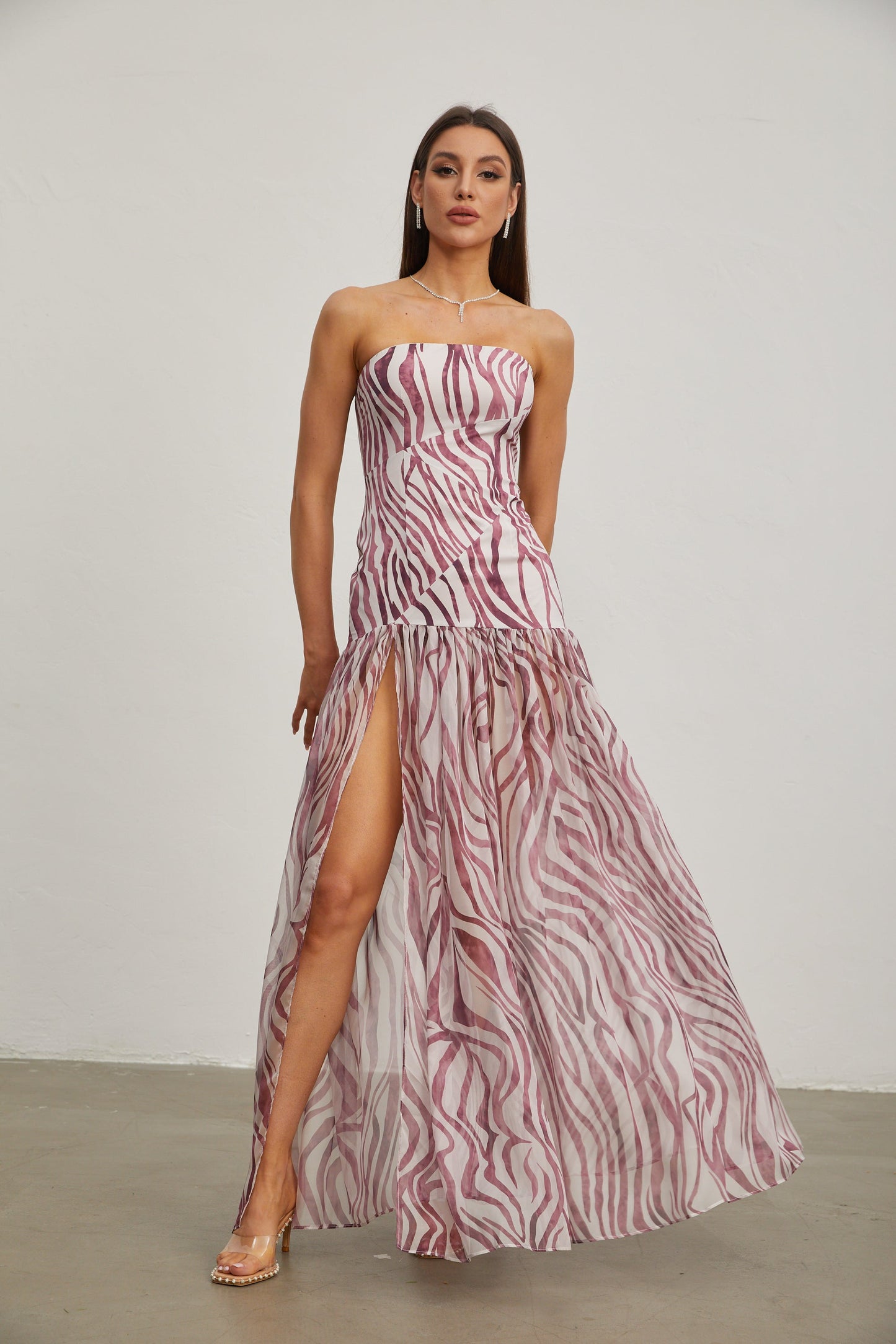 Giselle Rose Zebra Desenli Straplez Uzun Elbise