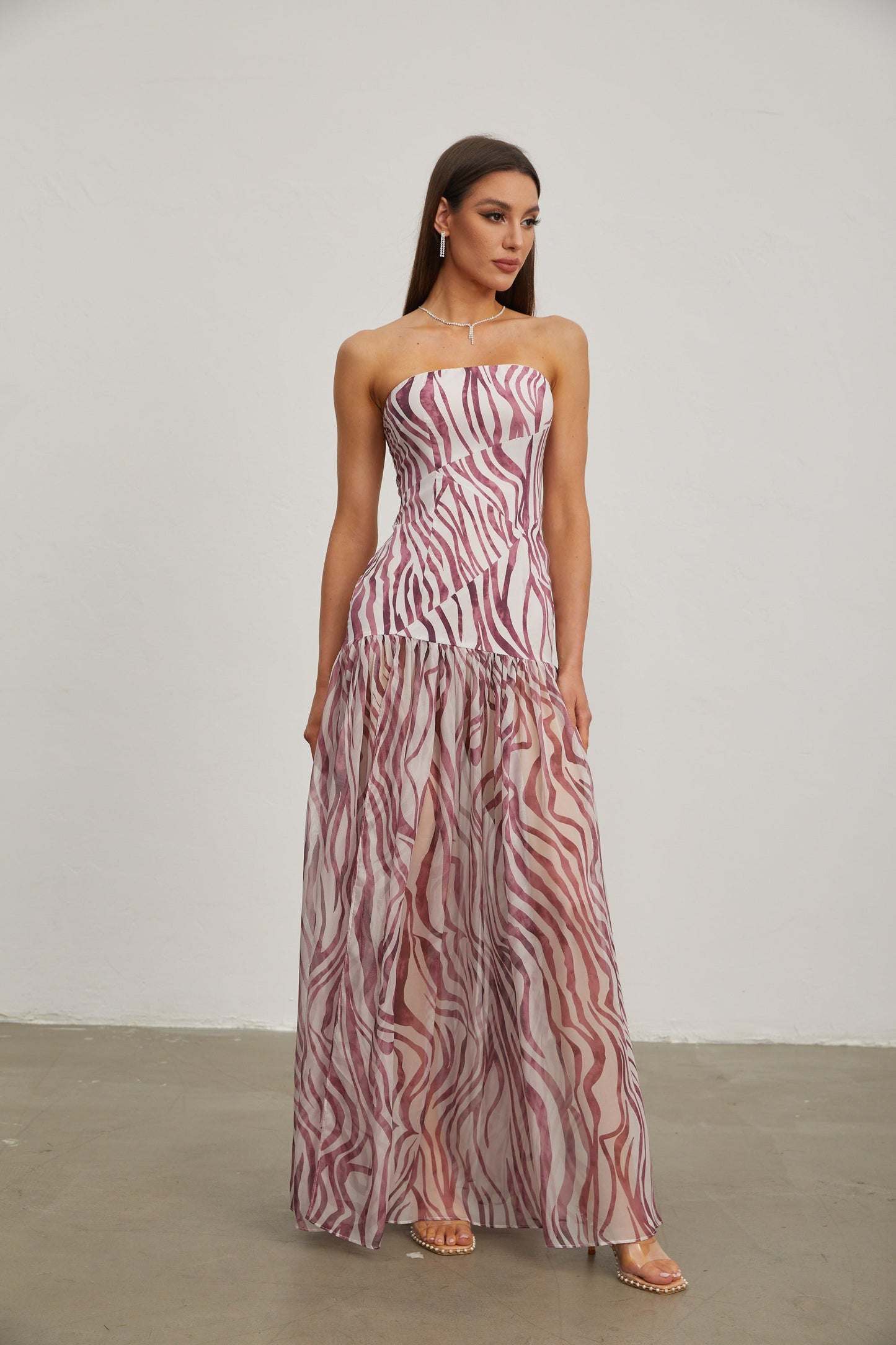 Giselle Rose Zebra Desenli Straplez Uzun Elbise