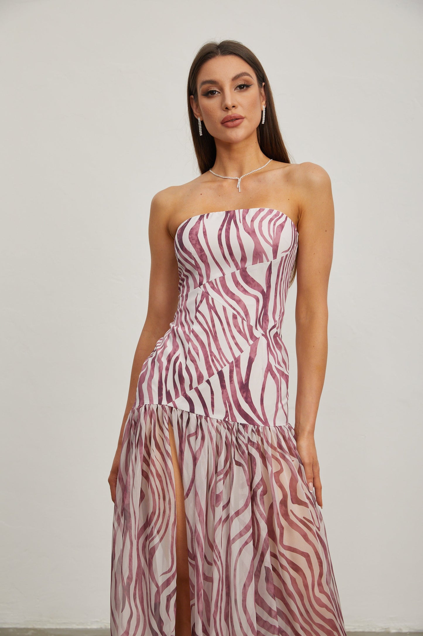 Giselle Rose Zebra Desenli Straplez Uzun Elbise