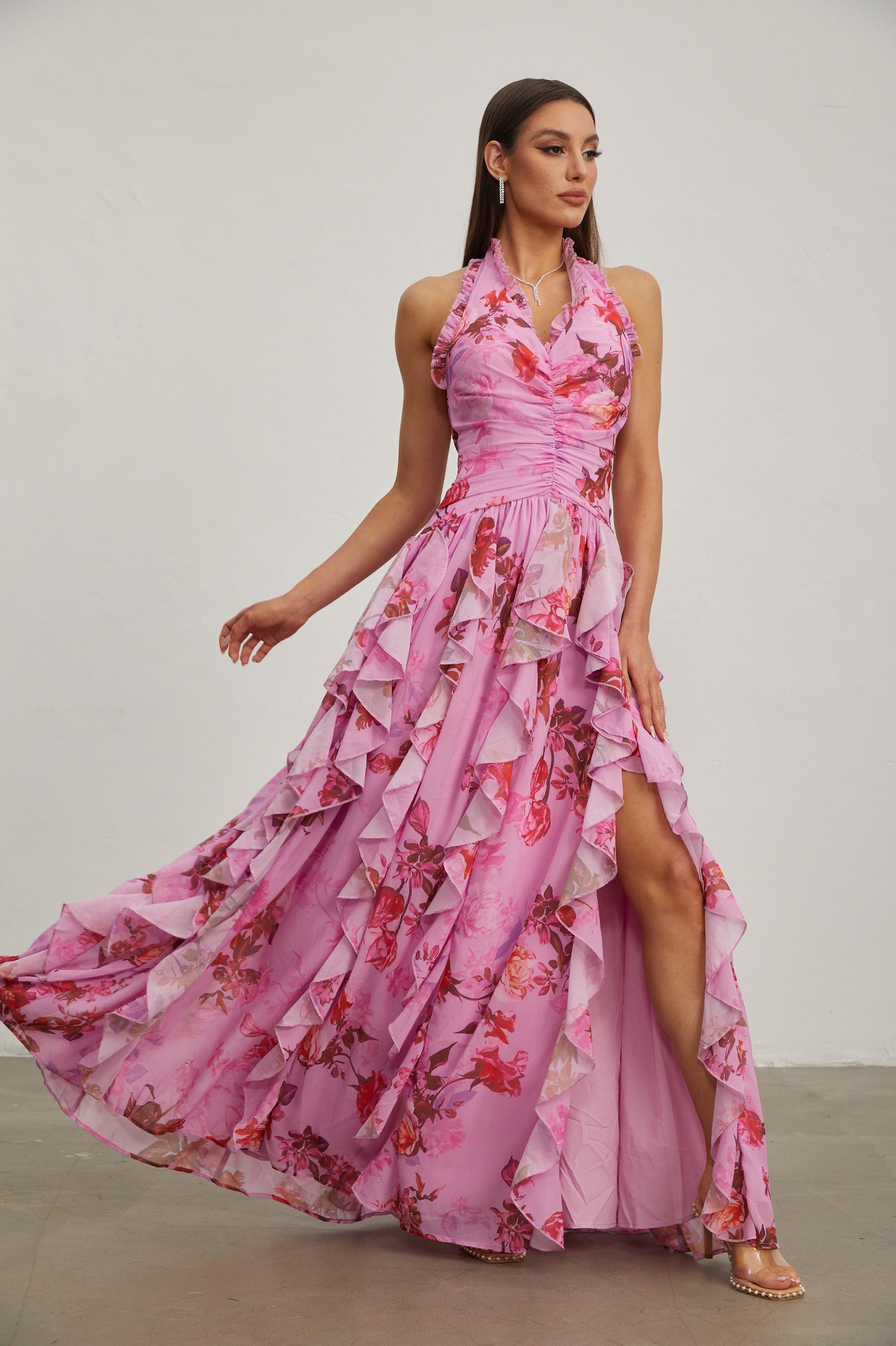 Eulalie Pembe Petal Ruffled Halter Uzun Elbise