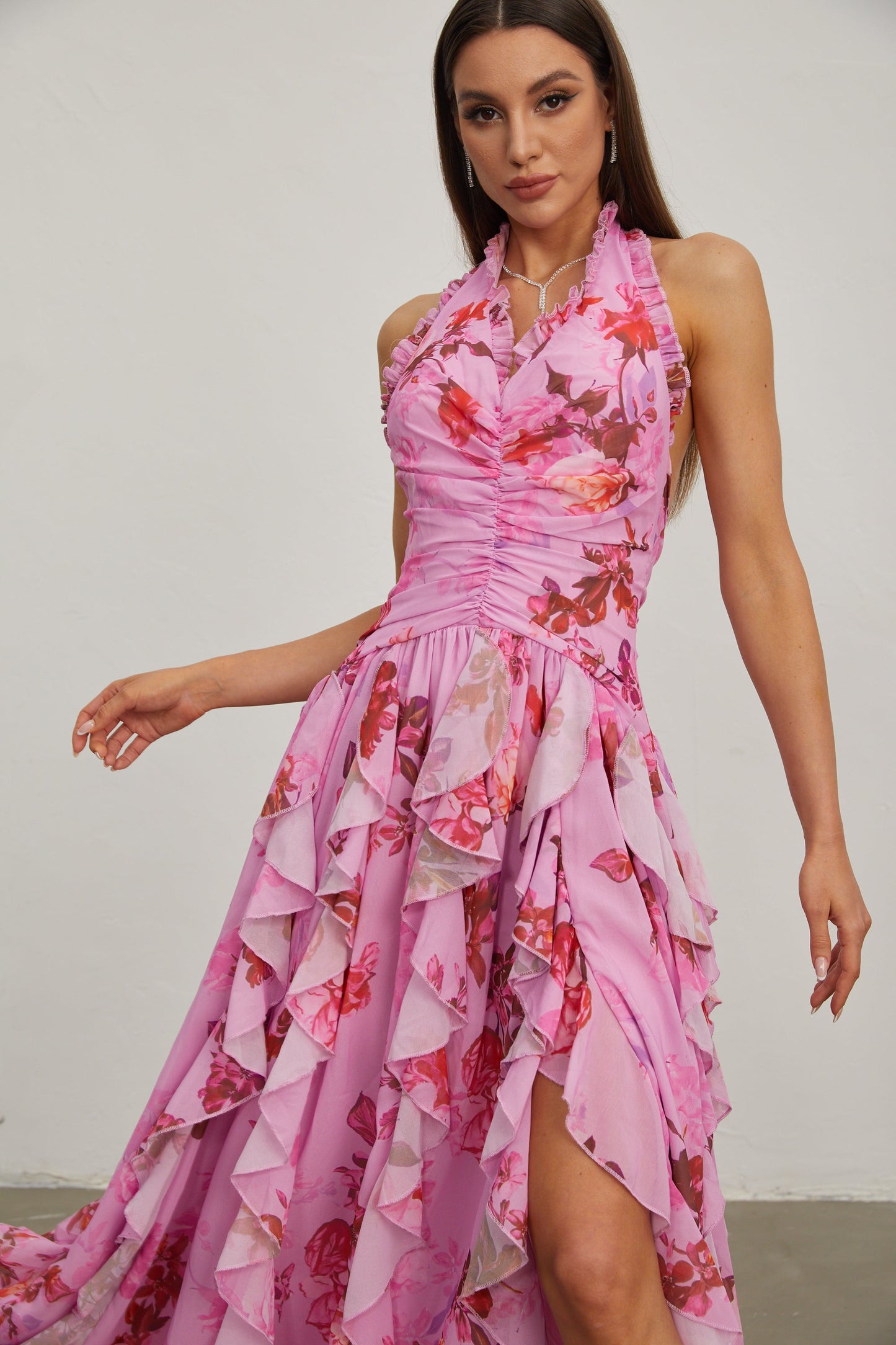 Eulalie Pembe Petal Ruffled Halter Uzun Elbise