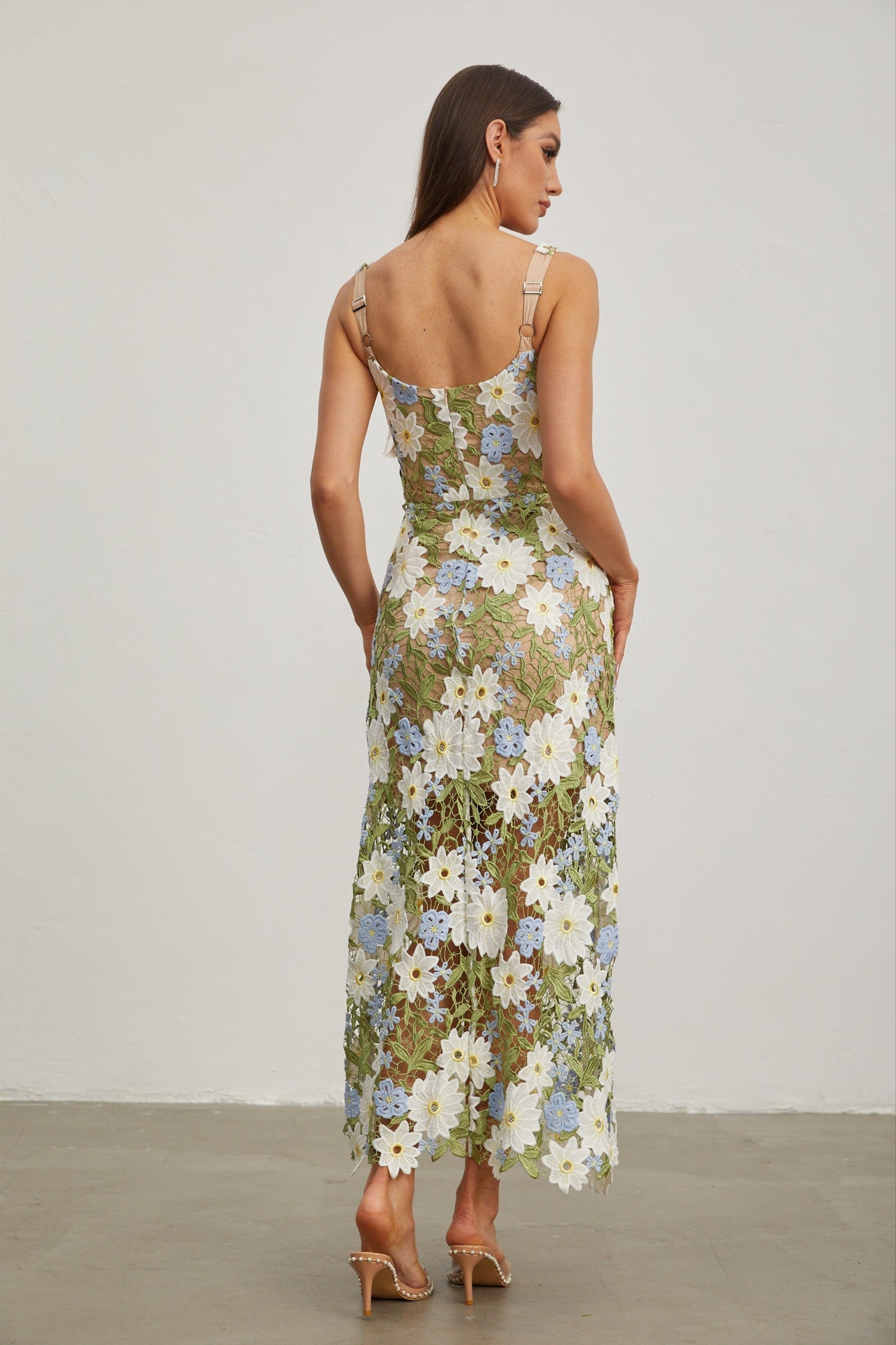 Denisa Botanica Kolsuz İşlemeli Midi Elbise