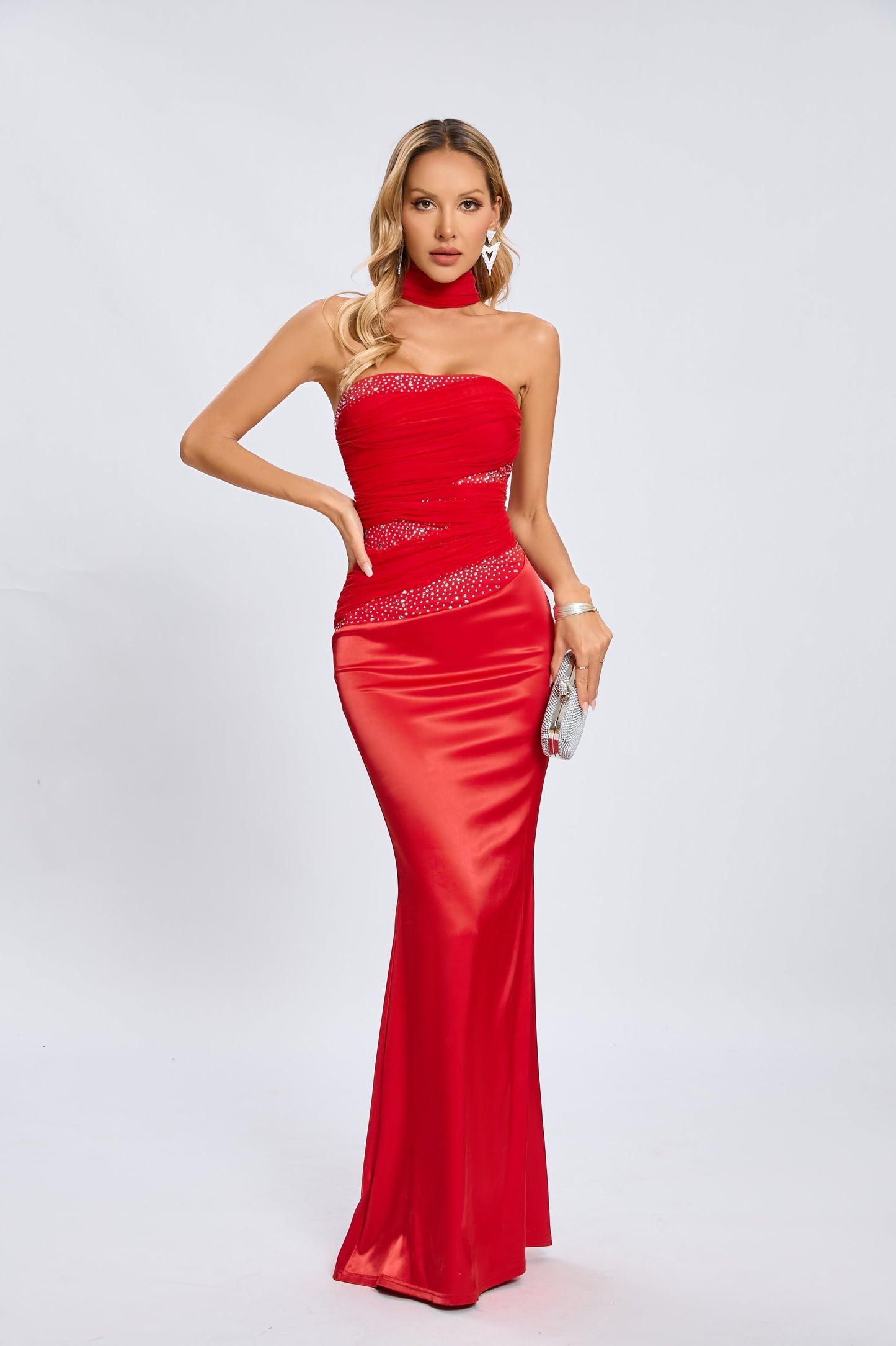 Jade Scarlet Radiance Straples Maksi Elbise