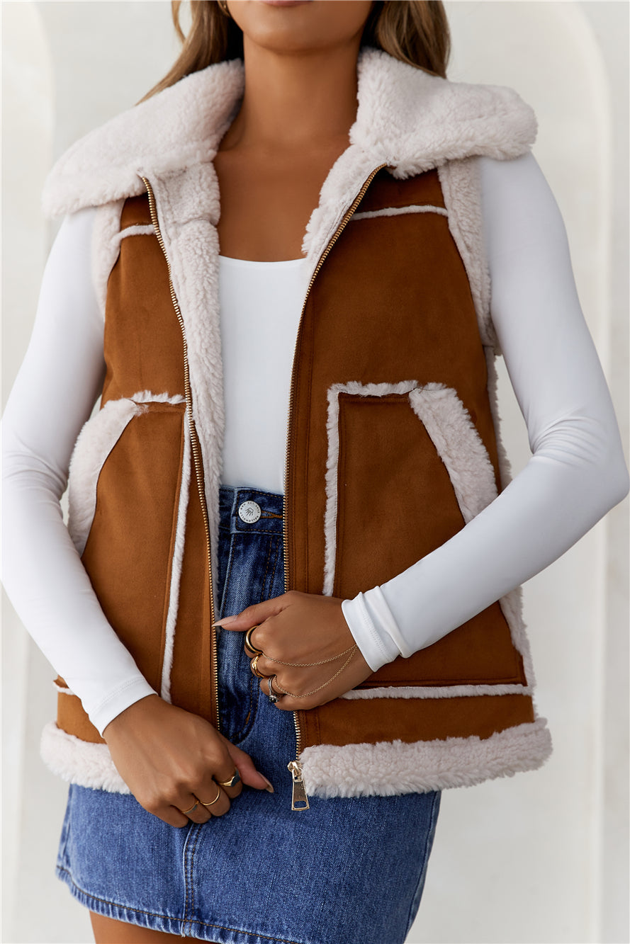 Camel Shearling Yelek
