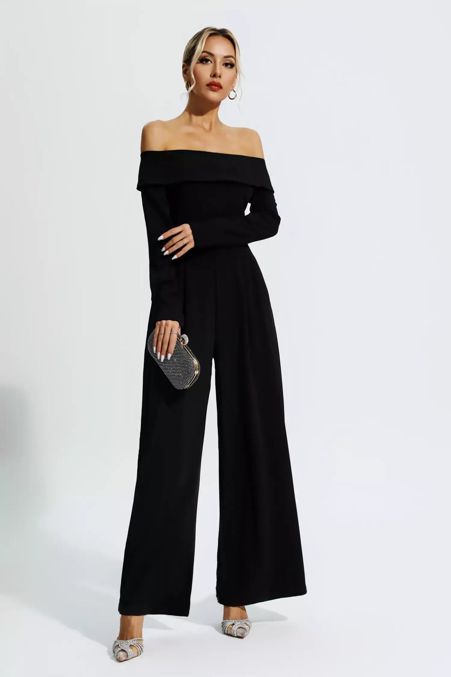 Cassidy Siyah Omuz Açık Drape Tulum