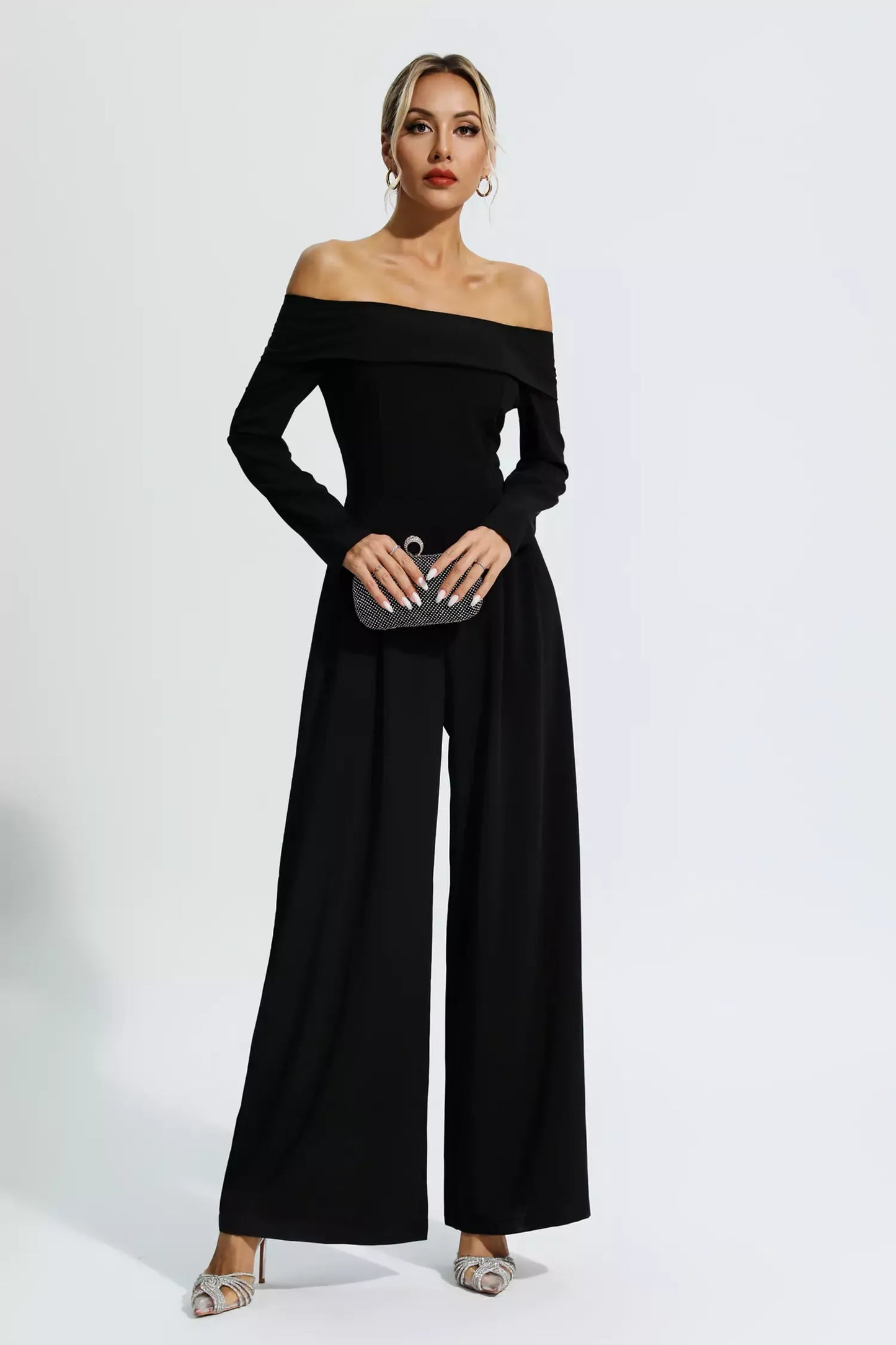 Cassidy Siyah Omuz Açık Drape Tulum