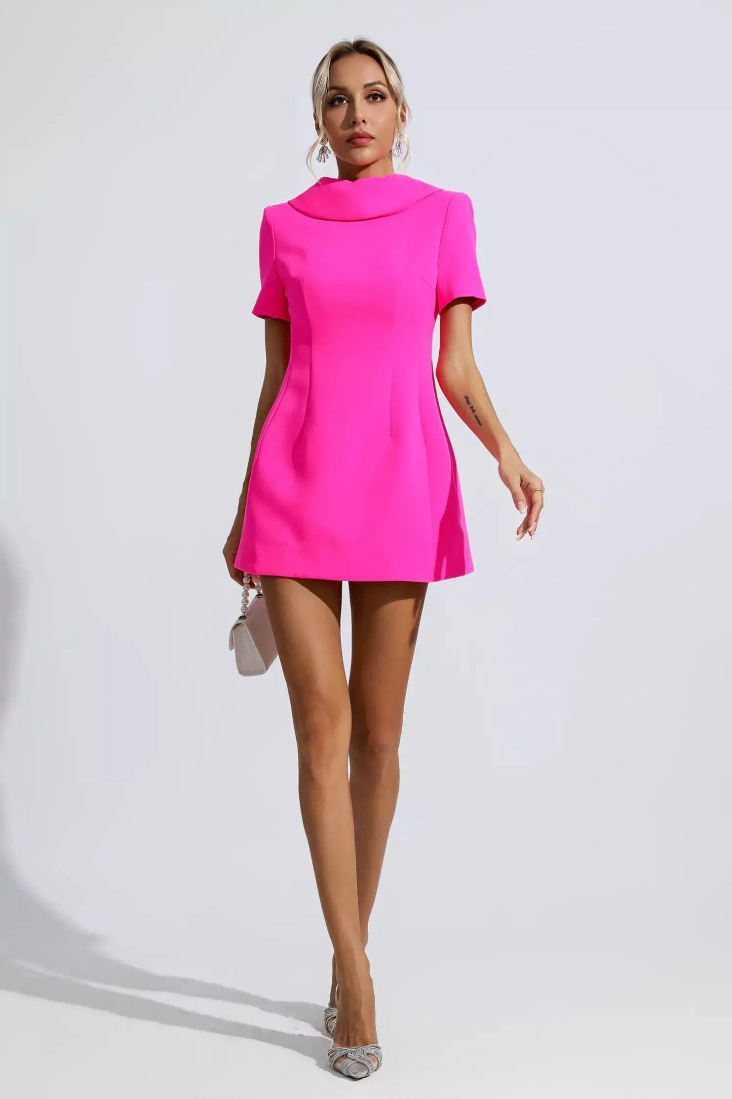 Jacqueline Pembe Fiyonklu Mini Elbise