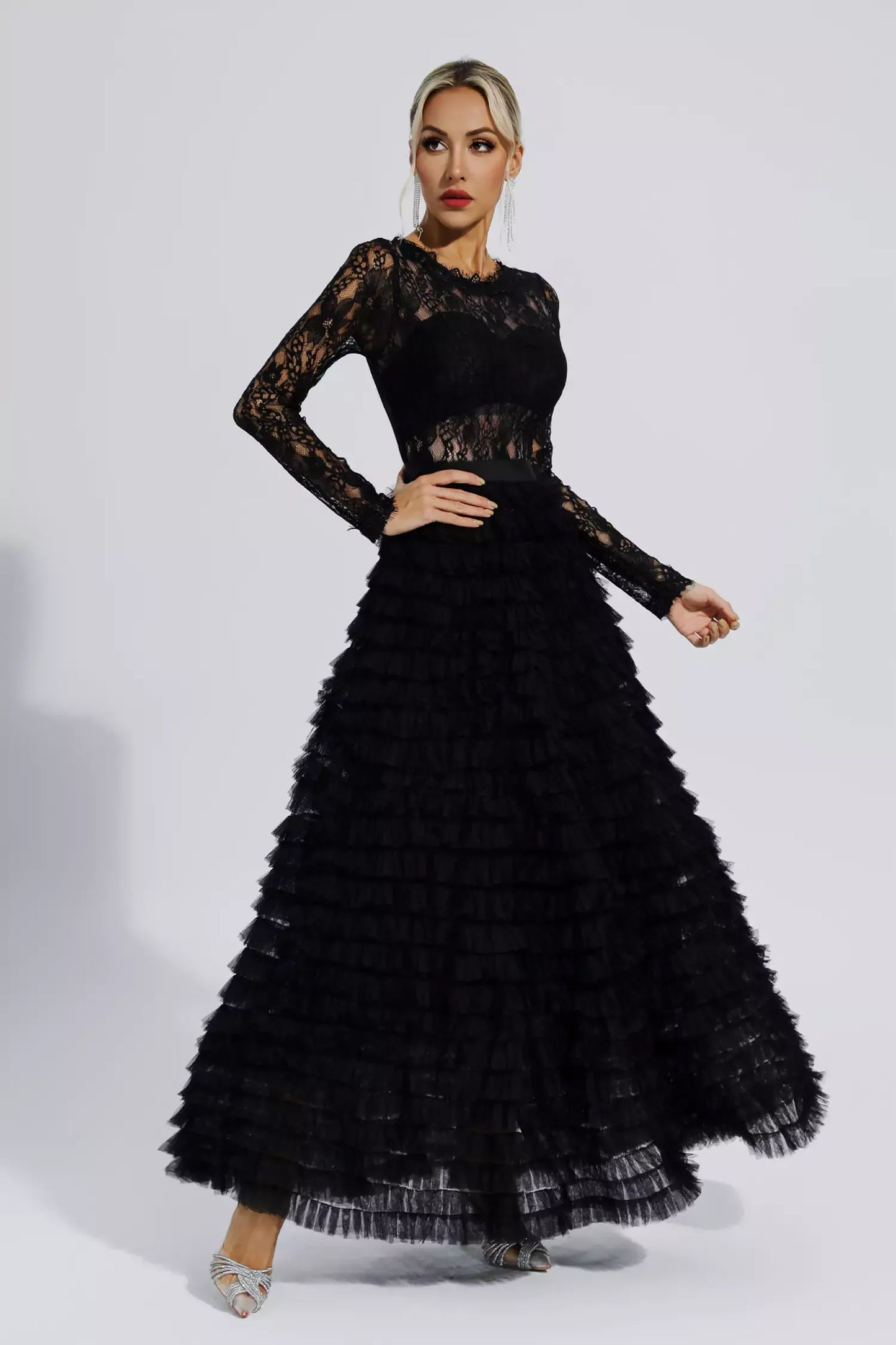 Jayleen Siyah Hollow Lace A Kesim Uzun Elbise
