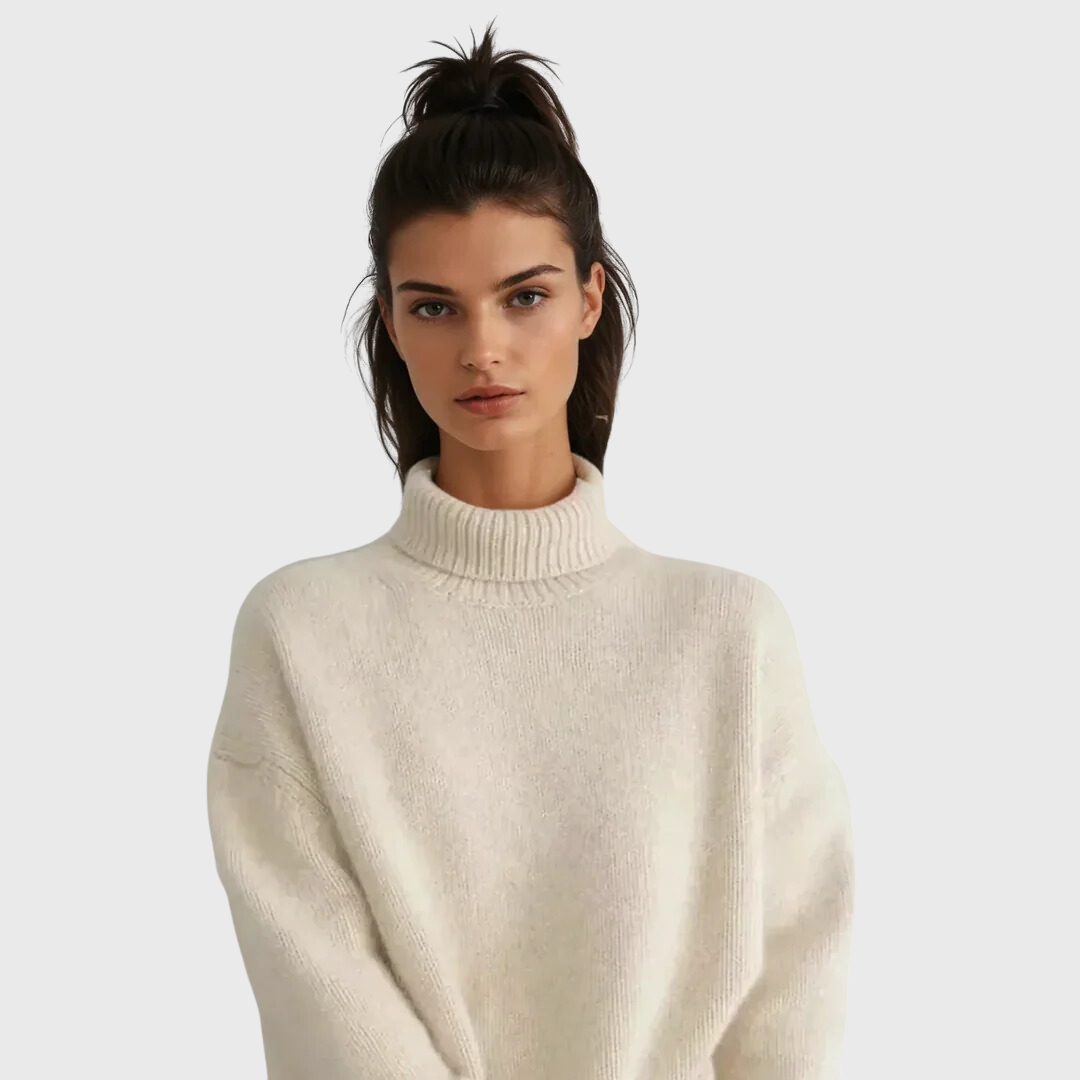 Oversize Beyaz Balıkçı Yaka Triko Kazak