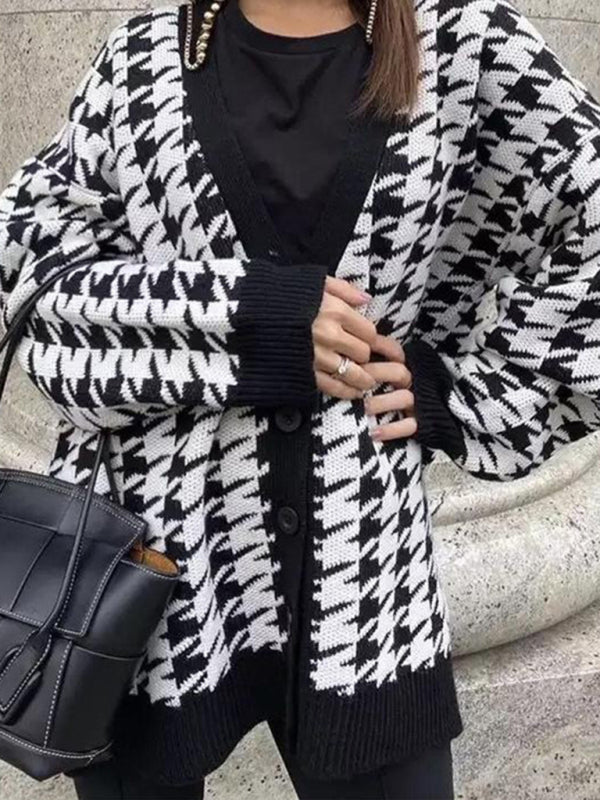 Siyah-Beyaz Kazayağı Desenli Oversize Hırka