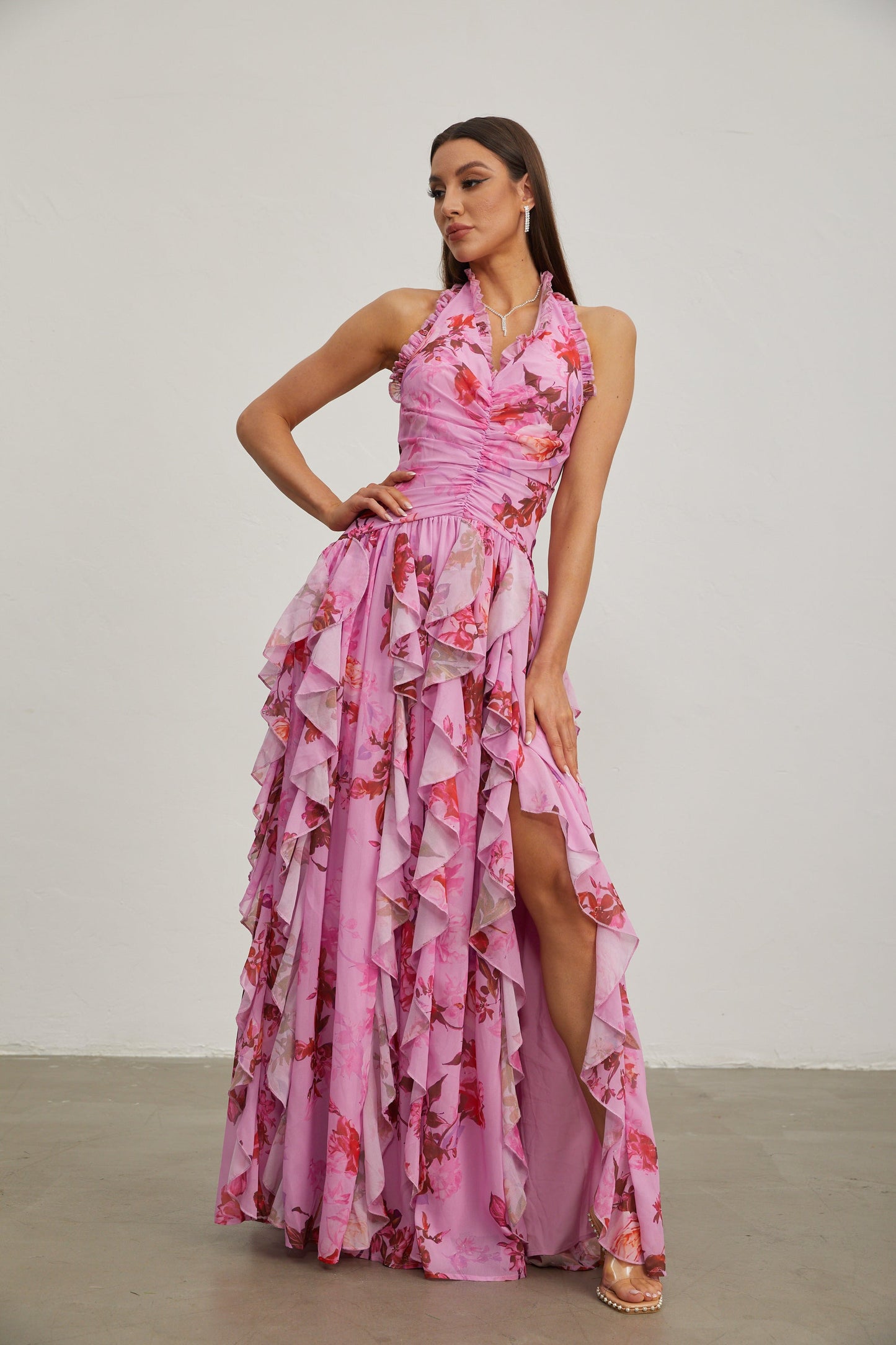 Eulalie Pembe Petal Ruffled Halter Uzun Elbise