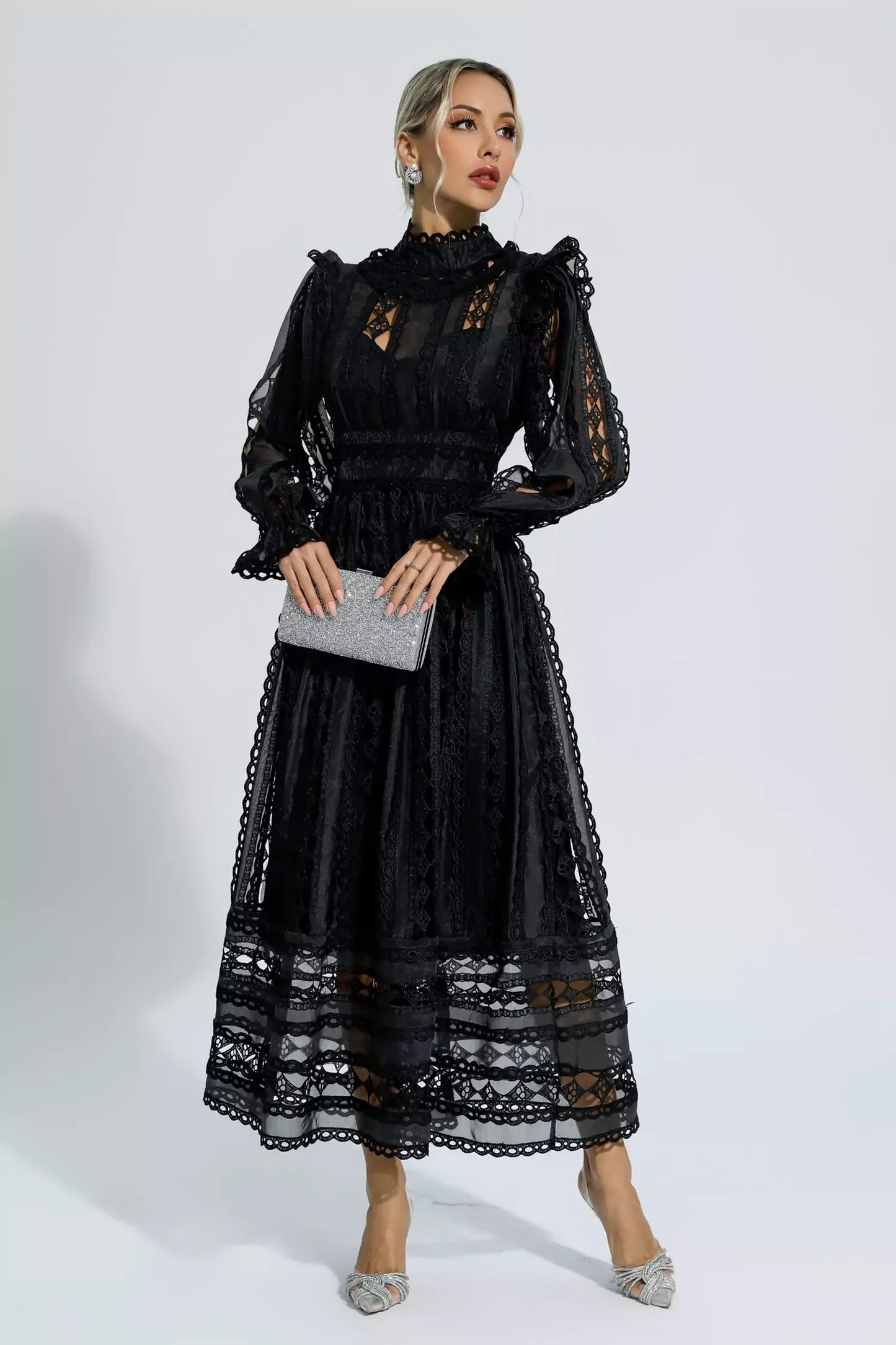 Mariam Siyah Hollow Lace Uzun Kollu Maksi Elbise